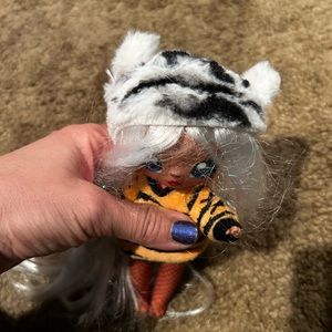 Na Na Na Surprise 7” Bianca Bengal fashion doll